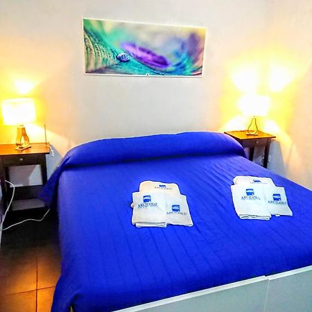 Rooms Gli Arcangeli 2 - Affitti Brevi Italia Monte SantʼAngelo Exterior foto