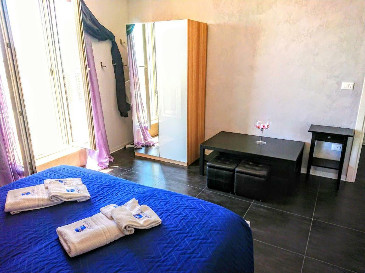Rooms Gli Arcangeli 2 - Affitti Brevi Italia Monte SantʼAngelo Exterior foto