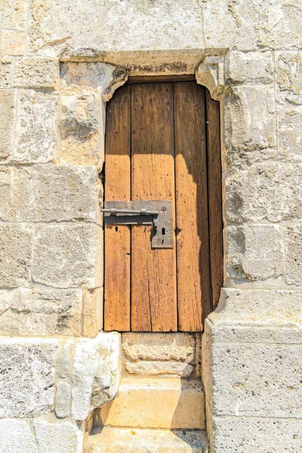 Rooms Gli Arcangeli 2 - Affitti Brevi Italia Monte SantʼAngelo Exterior foto